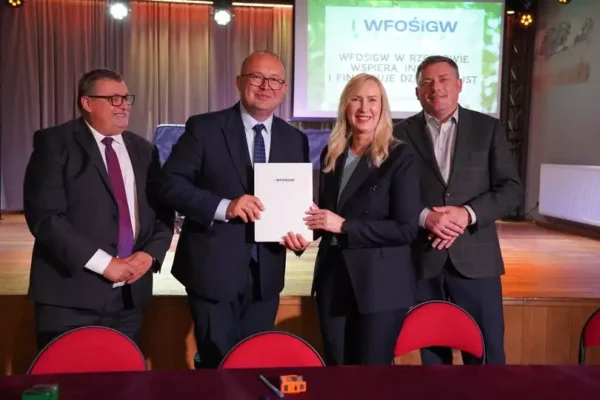 Gmina Ostrów z dofinansowaniem na usuwanie azbestu