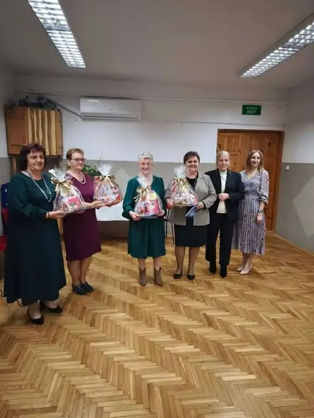 Złota jesień w Brzezinach – seniorzy świętowali razem